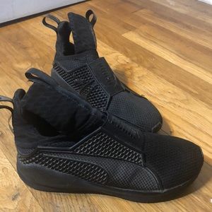Women Puma Fenty Shoes